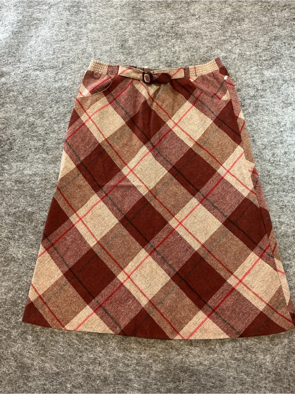 Summit Sportwear Vintage 70s Plaid A-Line Wool Blend Skirt in Burgundy Tan  8